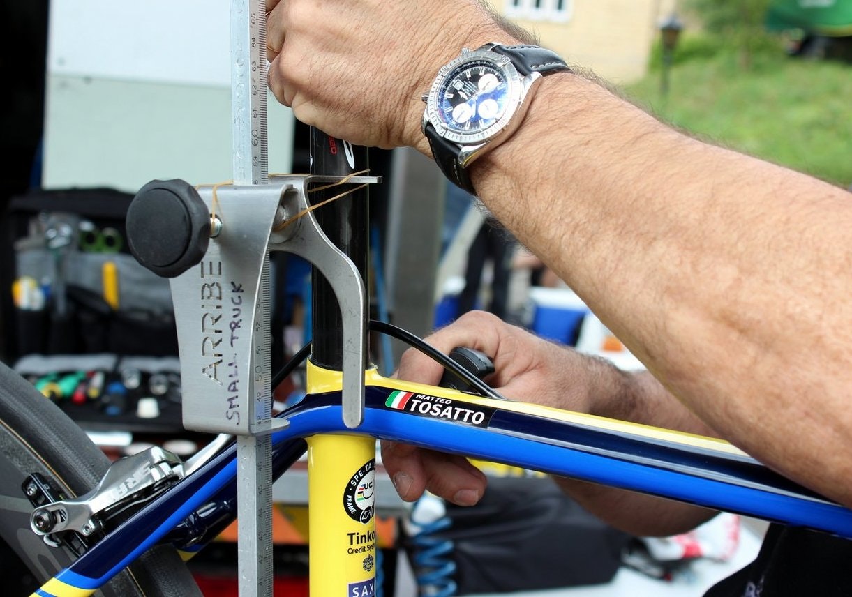 Tour de France 2014, mechanics, Matteo Tosatto, Specialized S-Works Tarmac (Pic: George Scott/Factory Media)