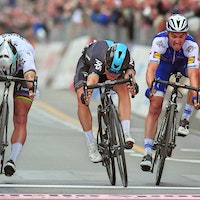 Michal Kwiatkowski, Peter Sagan, Julian Alaphilippe, sprint, Milan-San Remo, 2017, pic - LaPresse-RCS Sport