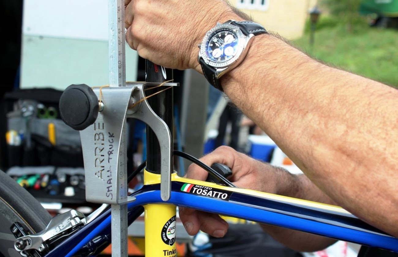 Tour de France 2014, mechanics, Matteo Tosatto, Specialized S-Works Tarmac (Pic: George Scott/Factory Media)